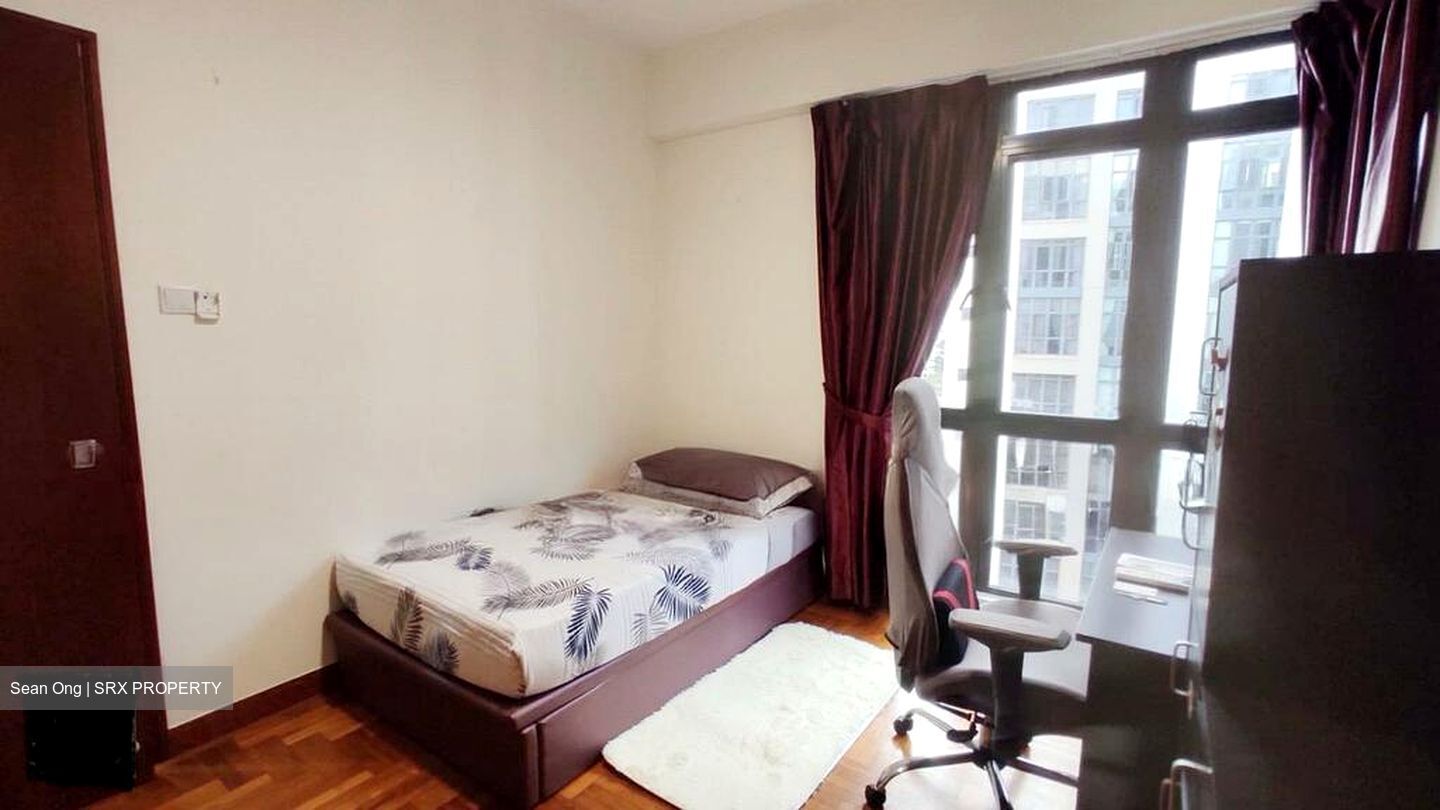 East Meadows (D16), Condominium #523084861